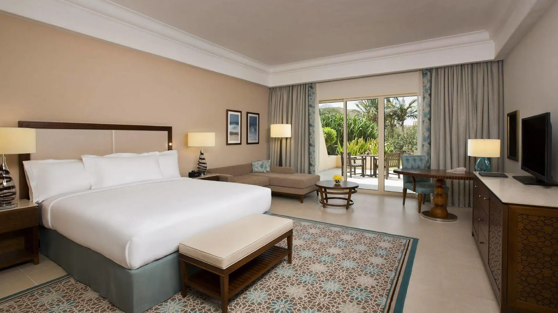 Hilton Al Hamra Beach & Golf Resort Ra’s al-Chaima